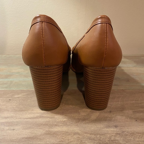 Jones New York heel loafer - Picture 4 of 9